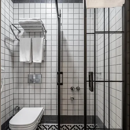 Big Urban Taksim &with Sea View 4*