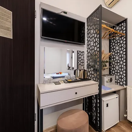 The Big Urban Bed & Breakfast Istanbul