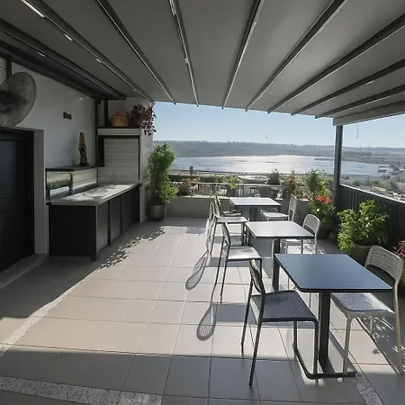 Big Urban Taksim &with Sea View ベッド・アンド・ブレックファスト