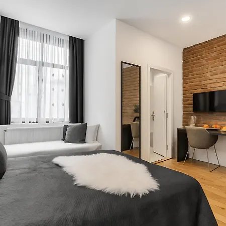 Big Urban Taksim &with Sea View Bed & Breakfast 4*