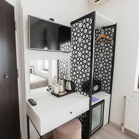 Big Urban Taksim &with Sea View