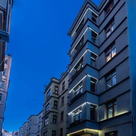 Big Urban Taksim &with Sea View